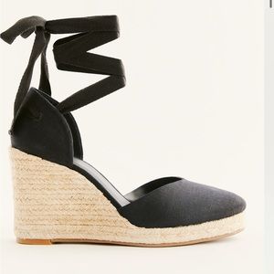 Reformation Black Wedges